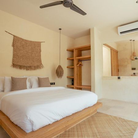 Olea Villas Resort Kuta  エクステリア 写真