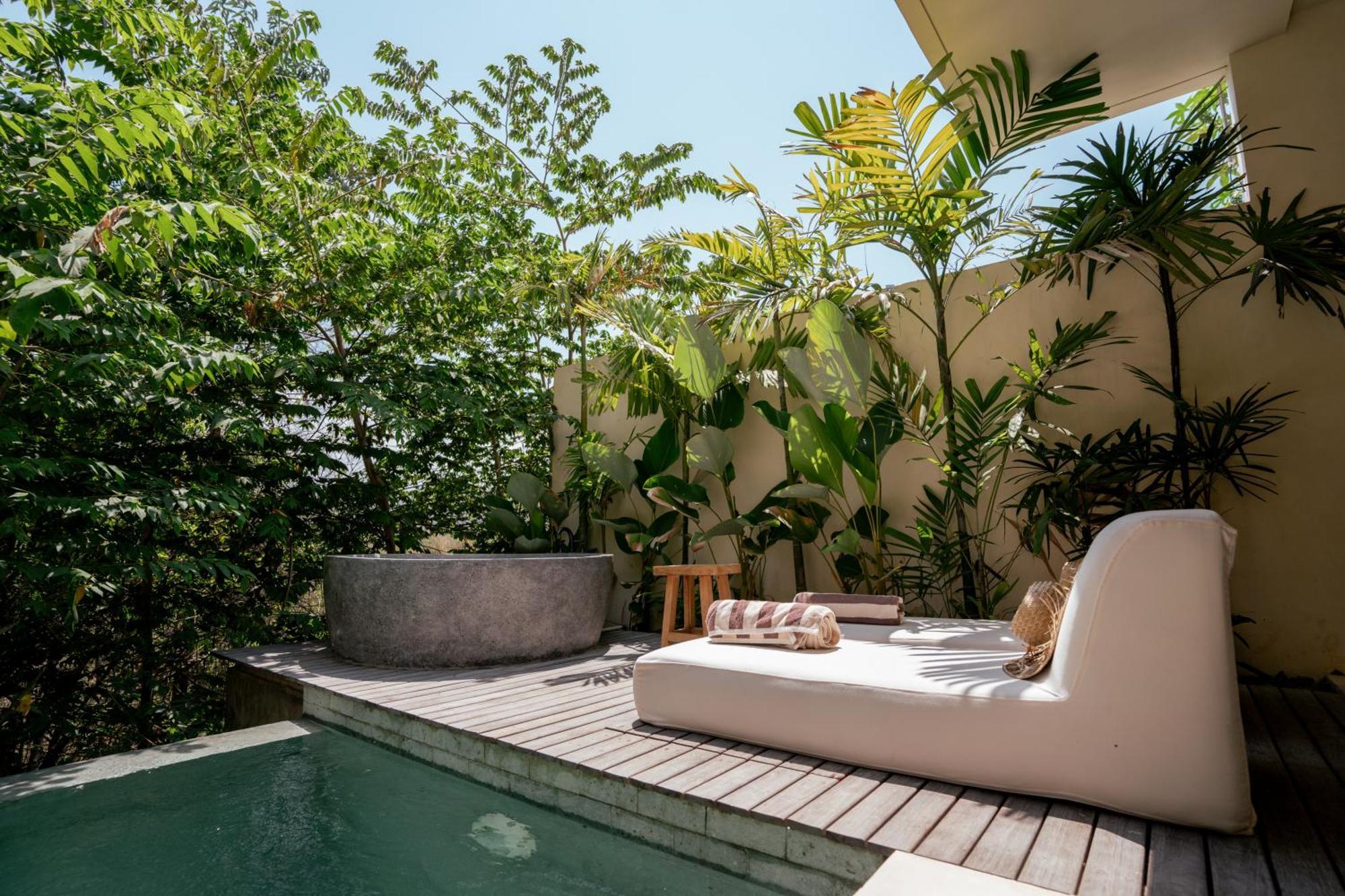 Olea Villas Resort Kuta  エクステリア 写真